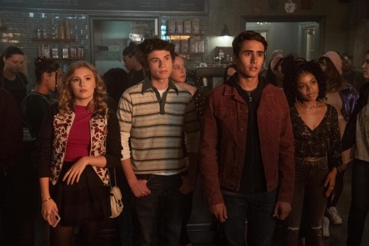 Love, Victor Season 1 Episode 3 - "Battle of the Bands"