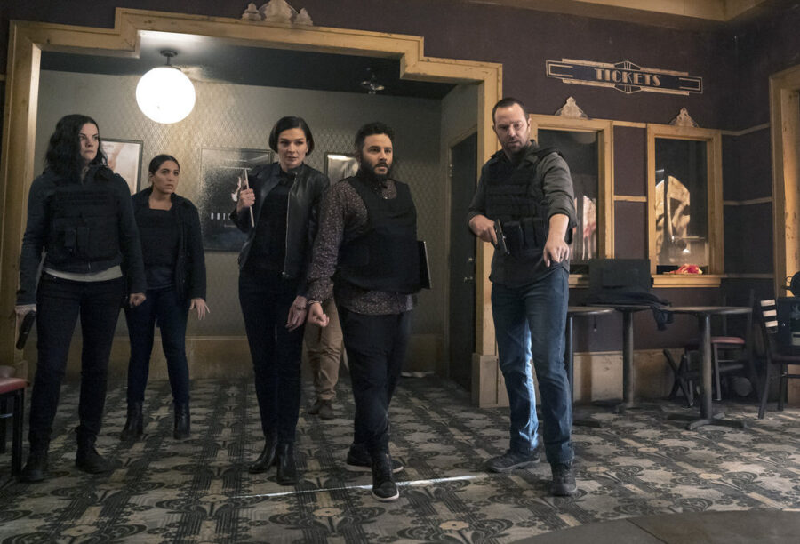 Blindspot - Season 5 Episode 10 - Love You to Bits and Bytes