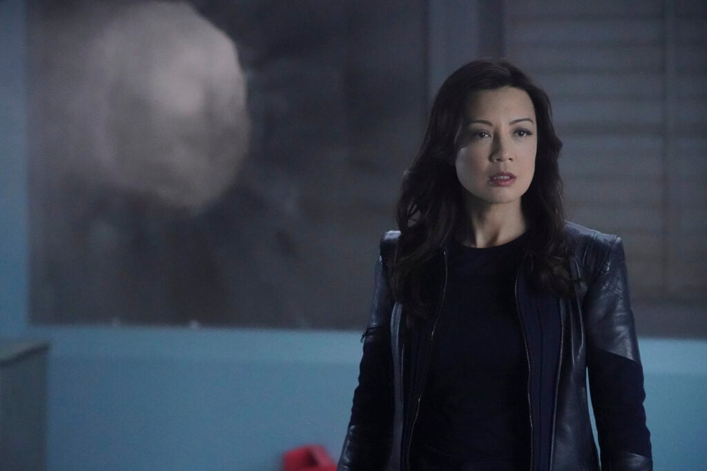 MING-NA WEN