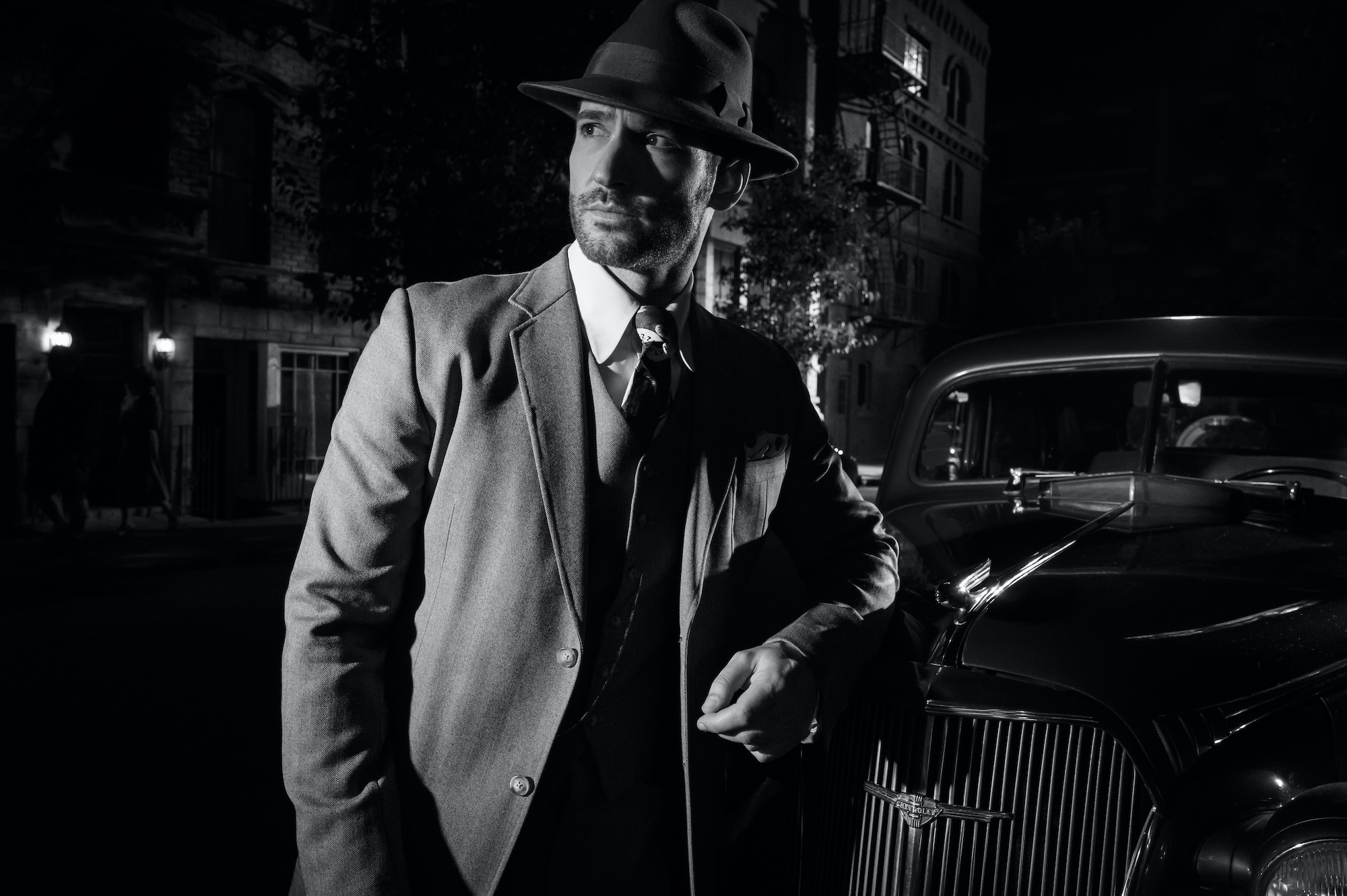 Tom Ellis, Lucifer Season 5 Episode 4 -- noir episode | Tell-Tale TV Lucifer Season 5 Episode 4