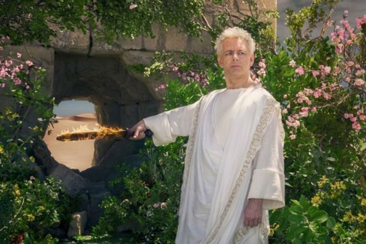 Michaeal Sheen as Aziraphale - good omens