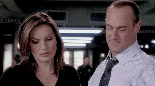 Eliot Stabler Gif | Tell-Tale TV Eliot Stabler Gif