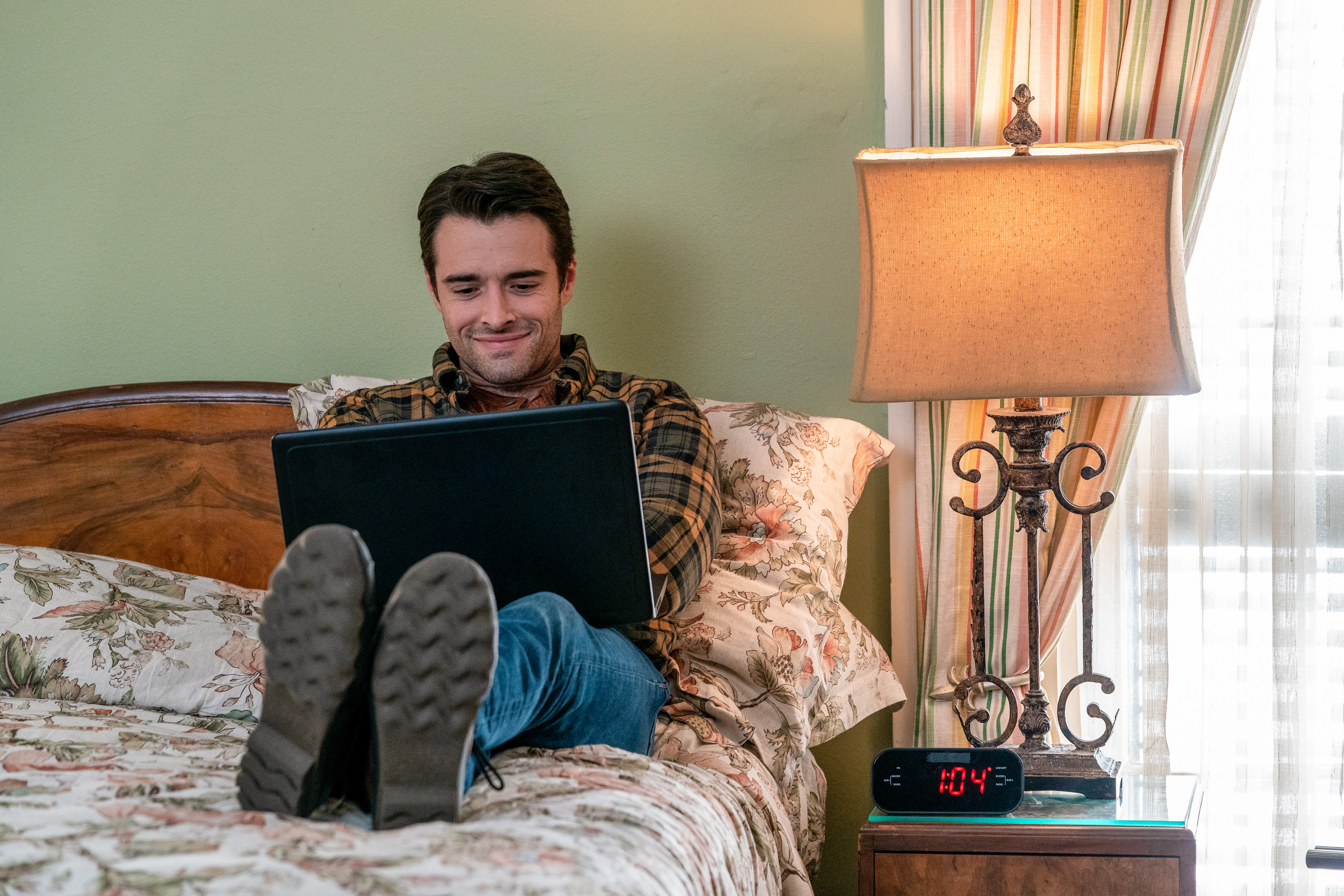 Filthy Rich Season 1 Episode 4, "Romans 8:30"