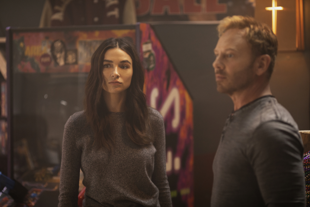 Swamp Thing Season 1 Episode 2, "Worlds Apart"