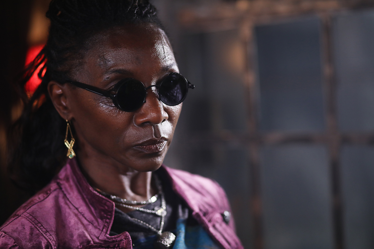 Swamp Thing Season 1 Episode 2, "Worlds Apart"