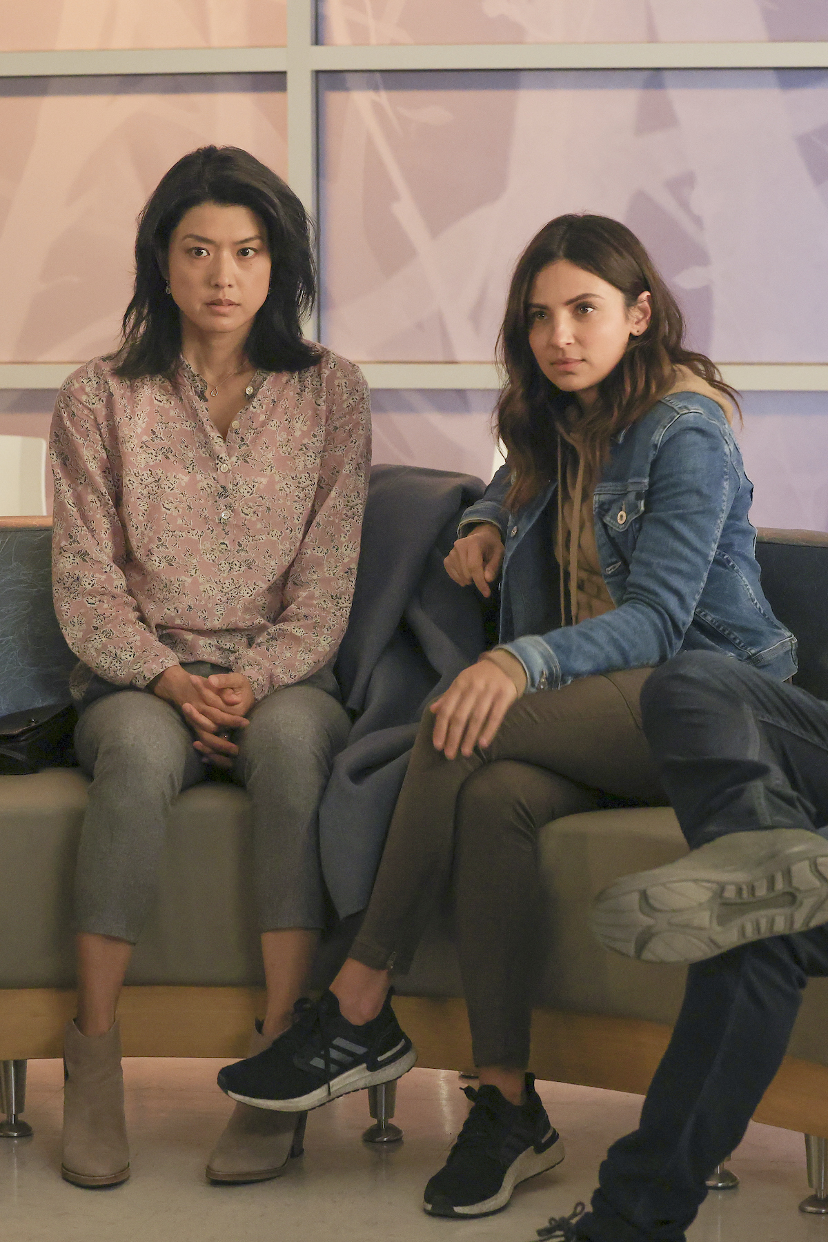One Million Little Things Season 3 Preview — A Million Little Things Season 3 Episode 1: Hit & Run | Tell