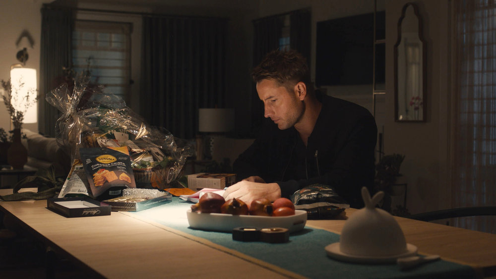 This is Us Season 5 Episode 4 - Justin Hartley as Kevin | Tell-Tale TV This is Us Season 5 Episode 4 - Justin Hartley as Kevin