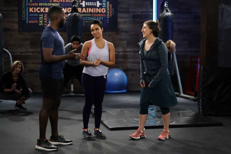 Call Me Kat Season 1 Episode 6, "Gym" | Tell-Tale TV Call Me Kat Season 1 Episode 6, "Gym"