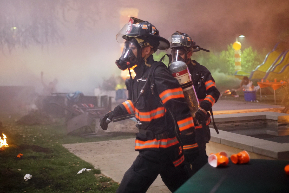 9-1-1 Lonestar Season 2 Episode 2, “2100°”