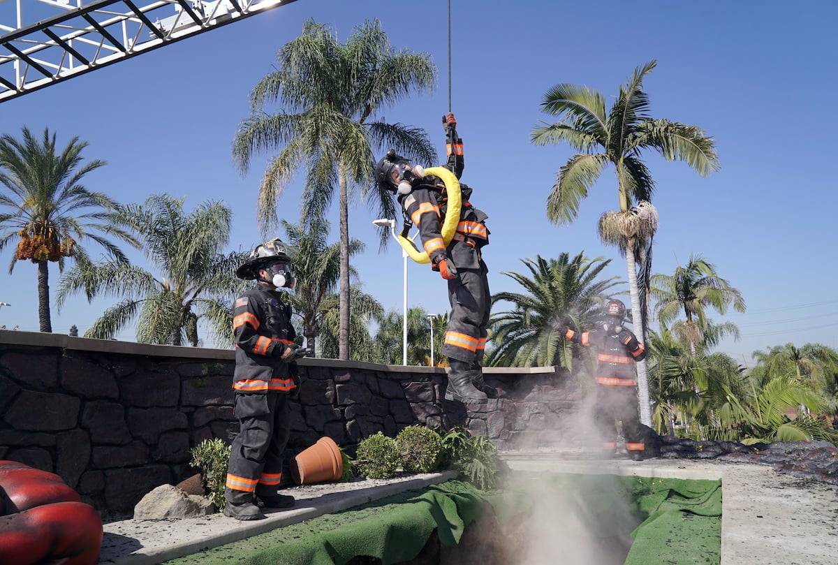 9-1-1 Lonestar Season 2 Episode 2, “2100°”