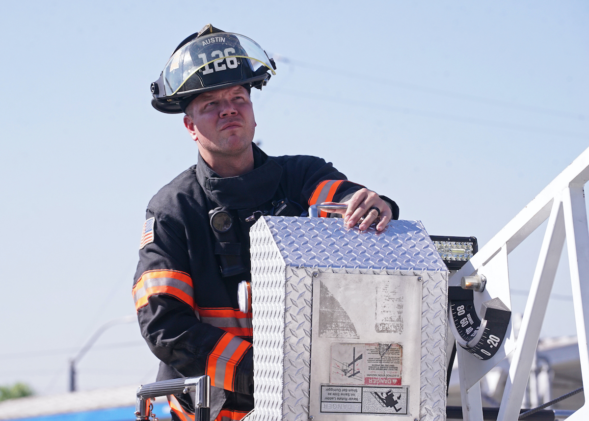 9-1-1 Lonestar Season 2 Episode 2, “2100°”