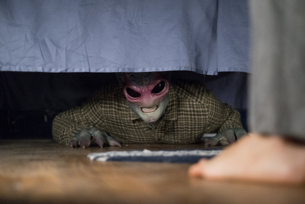 Resident Alien - Season 1 Episode 1 - Pilot 