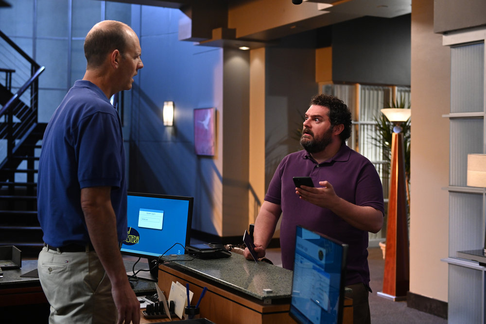 Mr. Mayor Season 1 Episode 4, "The Sac"