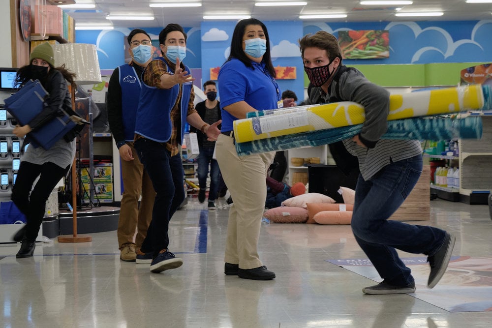 Superstore Season 6 Episode 6, "Biscuit"
