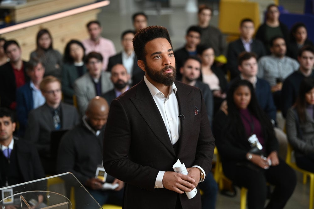 Zoey’s Extraordinary Playlist – Season: 2