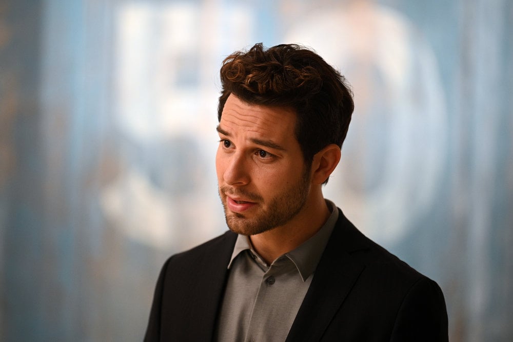 Zoey’s Extraordinary Playlist – Season: 2