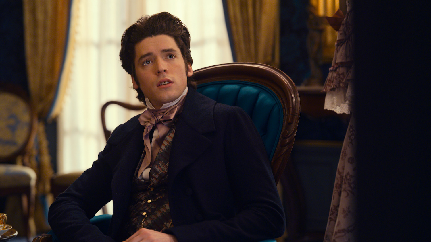 Dickinson Review I Like a Look of Agony (Season 2 Episode 9)