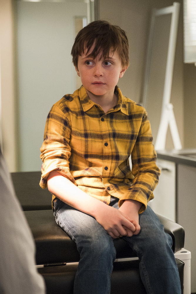 Resident Alien - Season 1 Episode 2 - Homesick