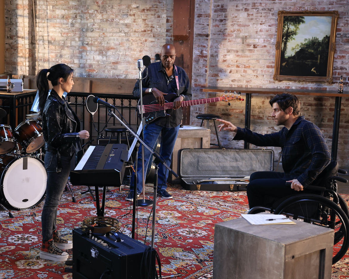 A Million Little Things Season 3 Episode 6, "Miles Apart"