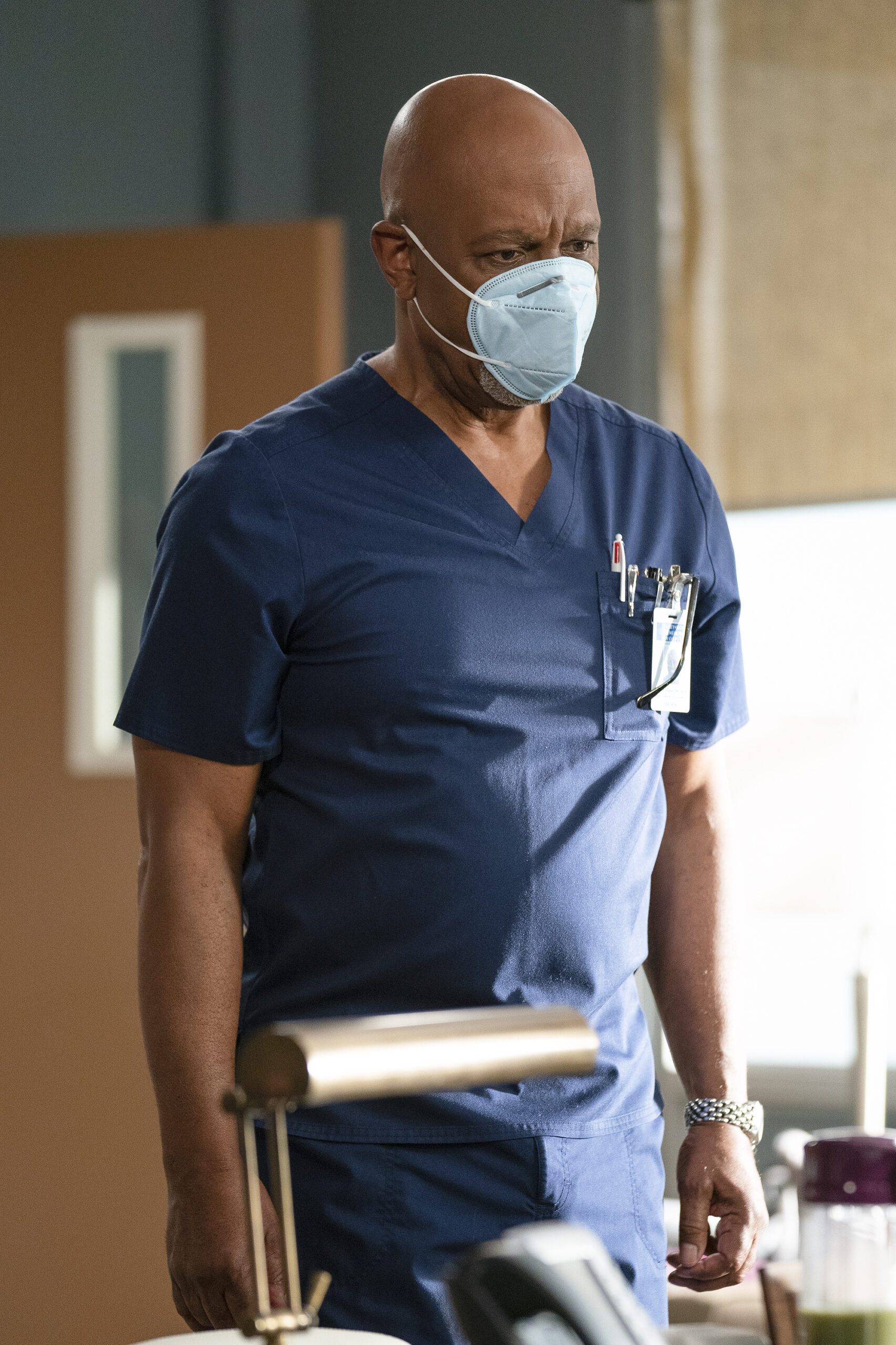 Grey's Anatomy Season 17 Episode 8, "It's All Too Much" | Tell-Tale TV JAMES PICKENS JR.