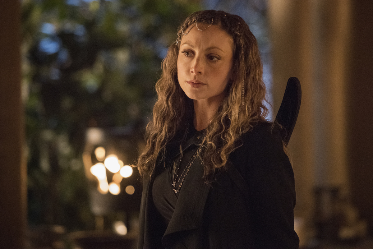 Batwoman Season 2 Episode 8, “Survived Much Worse” Batwoman Review: Survived Much Worse (Season 2 Episode 8) Batwoman Season 2 Episode 8, “Survived Much Worse”