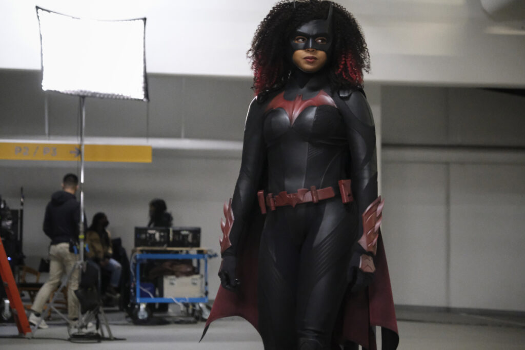 Batwoman Episode 9 Streaming Batwoman Review: Rule #1 (Season 2 Episode 9) | Tell-Tale TV