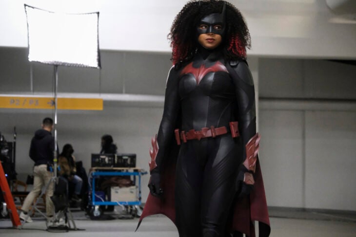 Batwoman Season 2 Episode 9, "Rule #1"