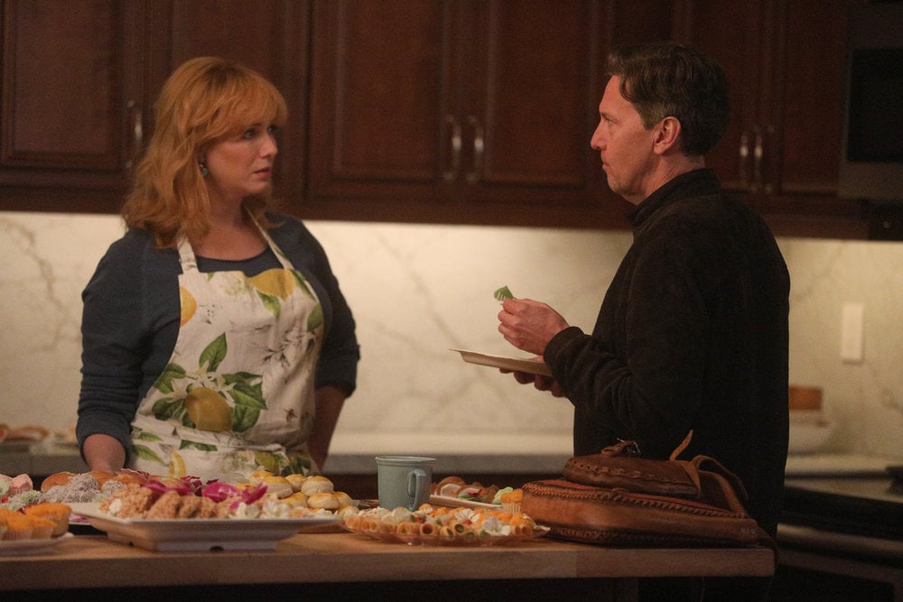 Good Girls - Season 4 Episode 1 - One Night in Bangkok