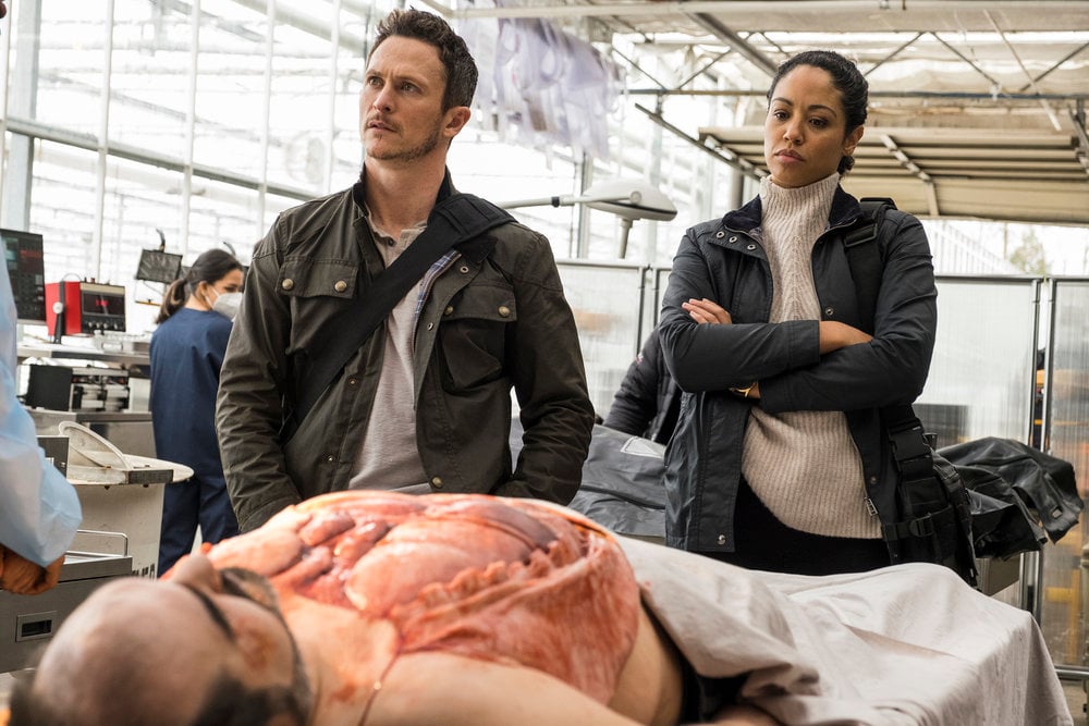 Debris Season 1 Episode 4, "In Universe"