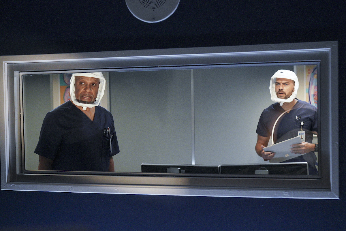 Grey s Anatomy Saison 17 épisode 12 Grey's Anatomy Review: Sign O' the Times (Season 17 Episode 12)
