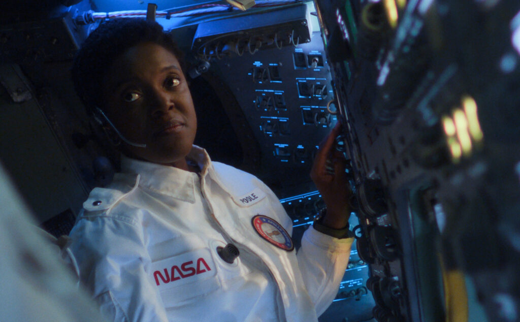 For_All_Mankind_Photo_021002