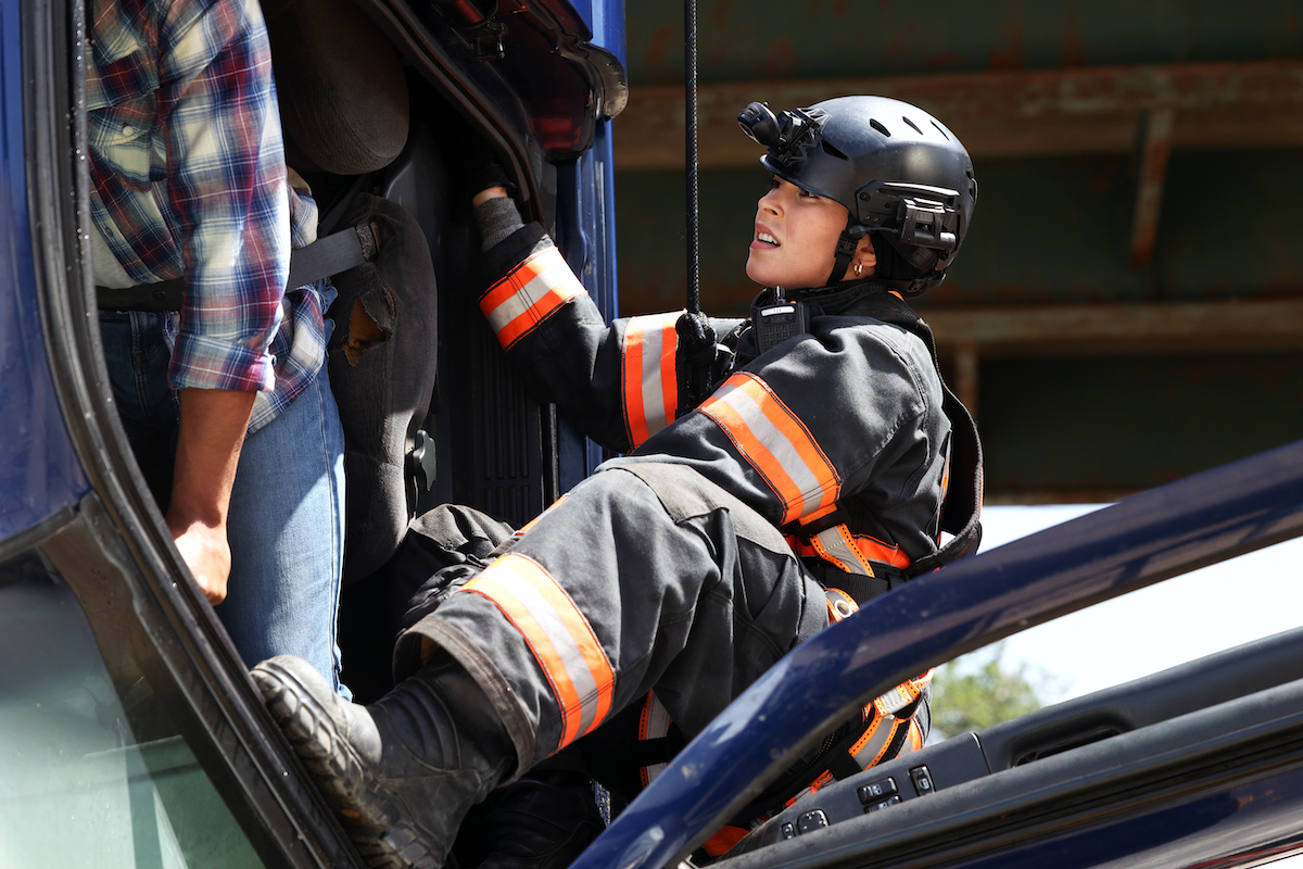 9-1-1 Lone Star Season 2 Episode 11, "Slow Burn"