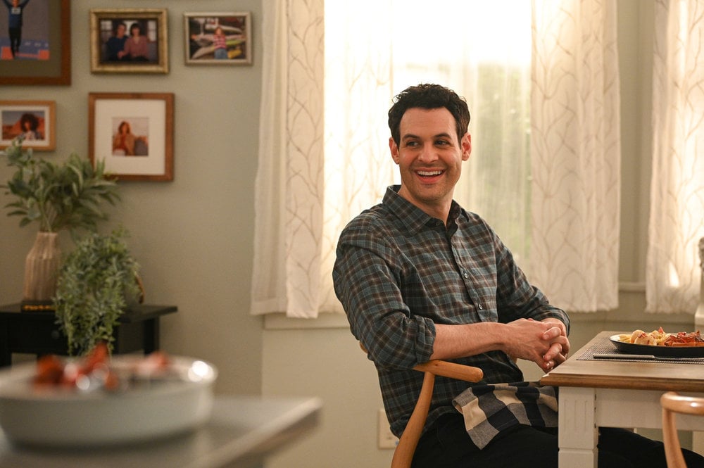 Zoey's&nbsp;Extraordinary&nbsp;Playlist Season 2 Episode 9