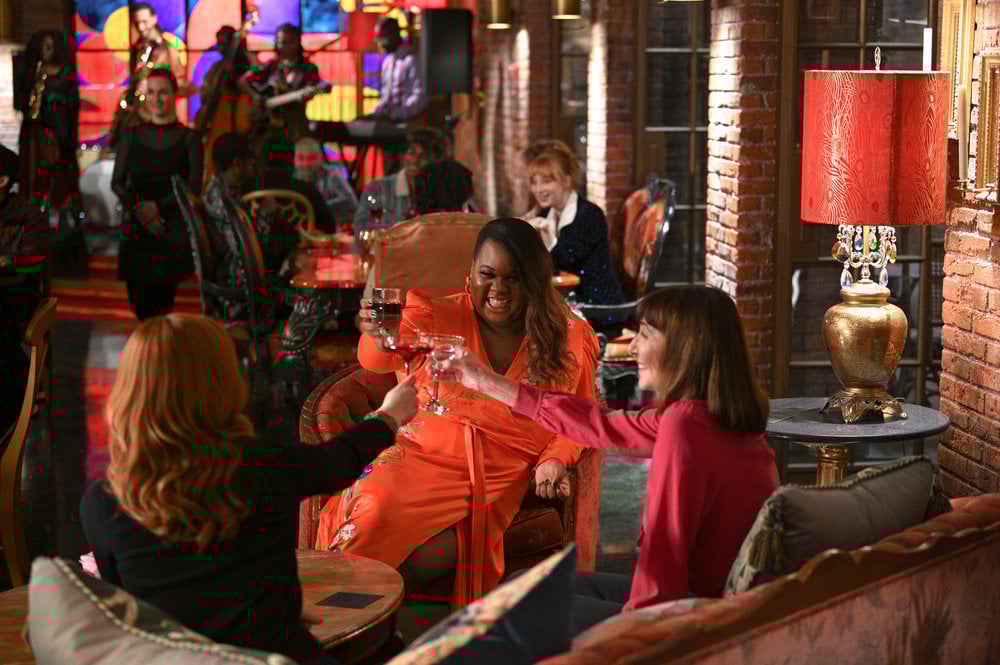 Zoey's&nbsp;Extraordinary&nbsp;Playlist Season 2 Episode 9