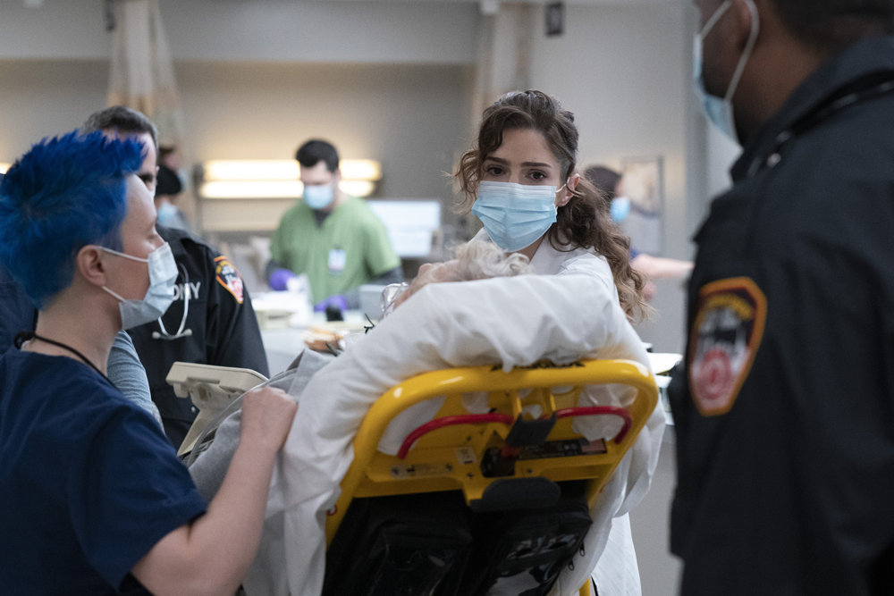 New Amsterdam Season 3 Episode 9, "Disconnected"