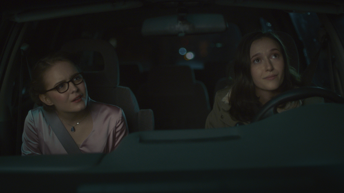 Supergirl Season 6 Episode 6, "Prom Again!" | Tell-Tale TV Supergirl Season 6 Episode 6, "Prom Again!"