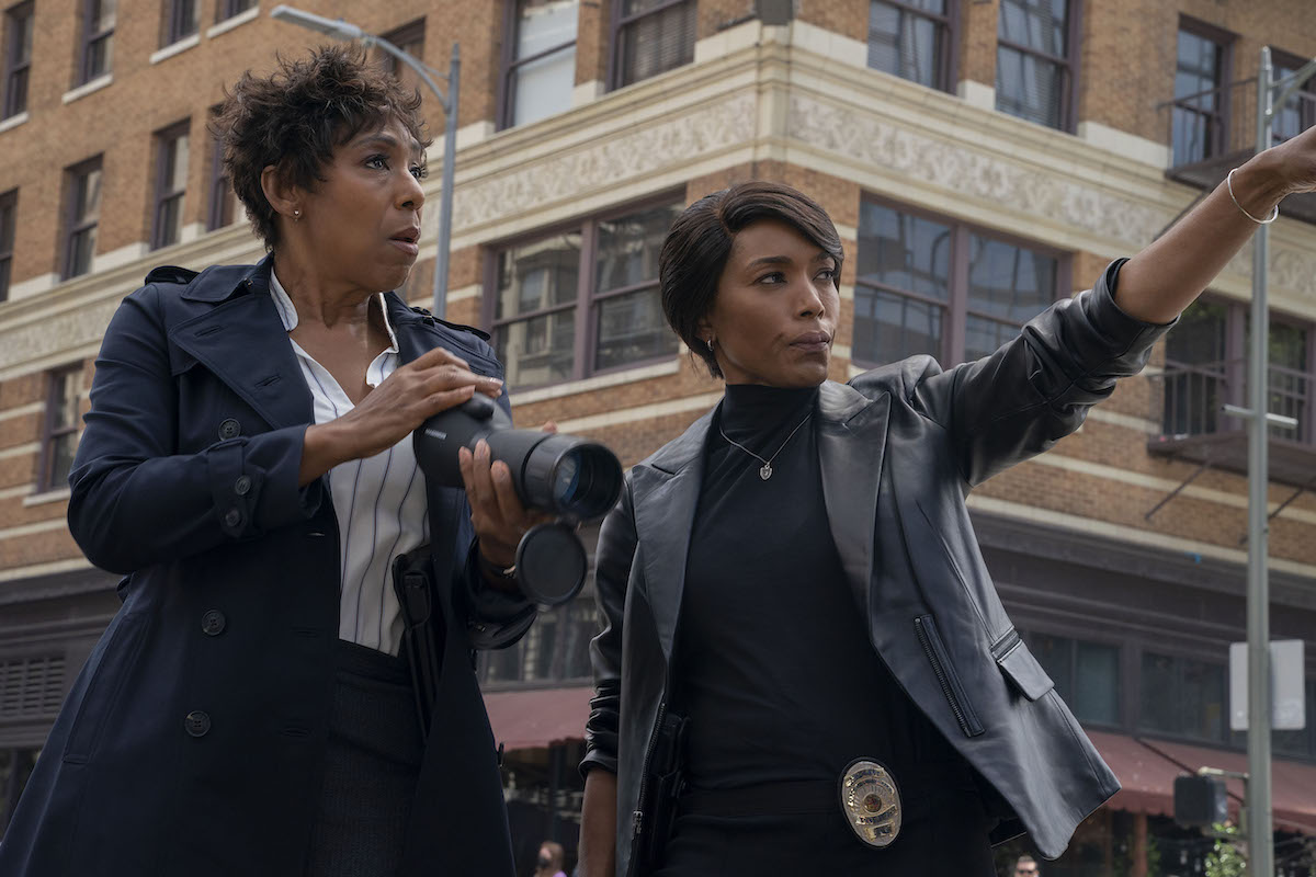 9-1-1 Season 2 Episode 14, “Survivors”