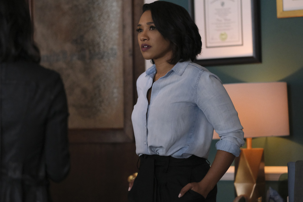 The Flash Season 7 Episode 9, "Timeless" | Tell-Tale TV The Flash Season 7 Episode 9, "Timeless"