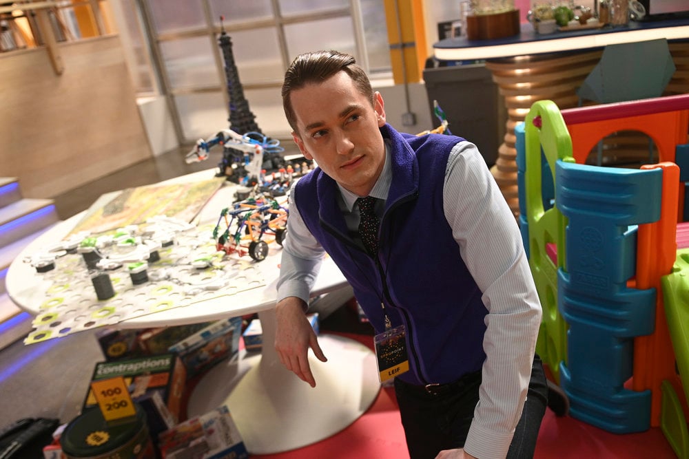 Zoey's&nbsp;Extraordinary&nbsp;Playlist Season 2 Episode 12 - "Zoey’s Extraordinary Session"