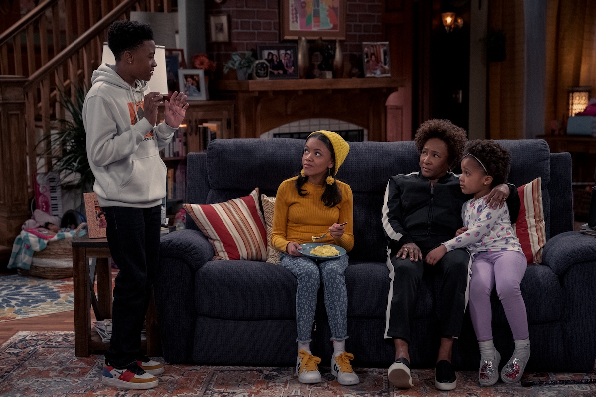 The Upshaws Season 1 Episode 2 | Tell-Tale TV The Upshaws Season 1 Episode 2