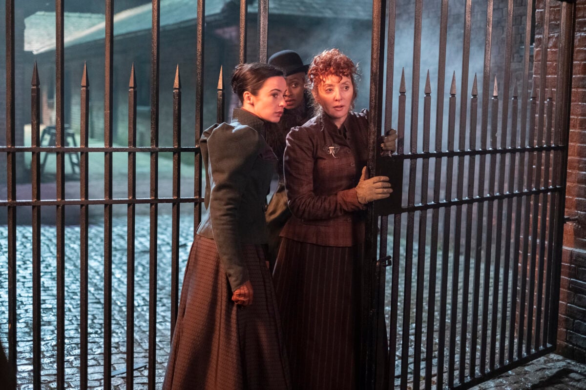 The Nevers Season 1 Episode 4 laura-donnelly-rochelle-neil-elisabeth-berrington | Tell-Tale TV The Nevers Season 1 Episode 4 laura-donnelly-rochelle-neil-elisabeth-berrington