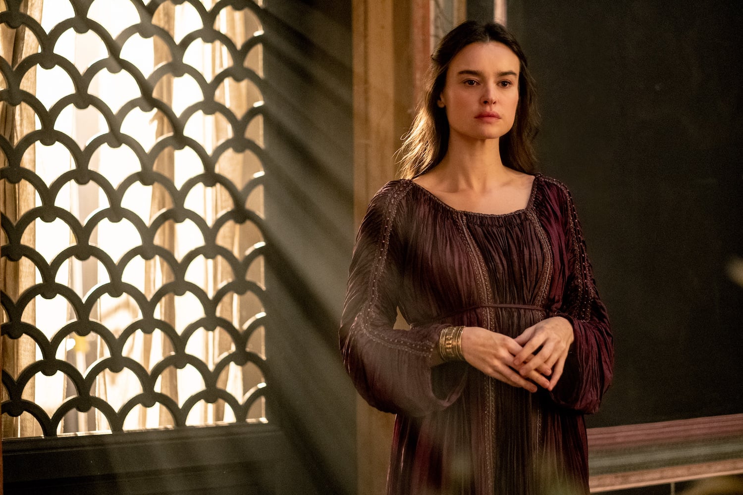 Domina Season 1 Episode 104: Secrets