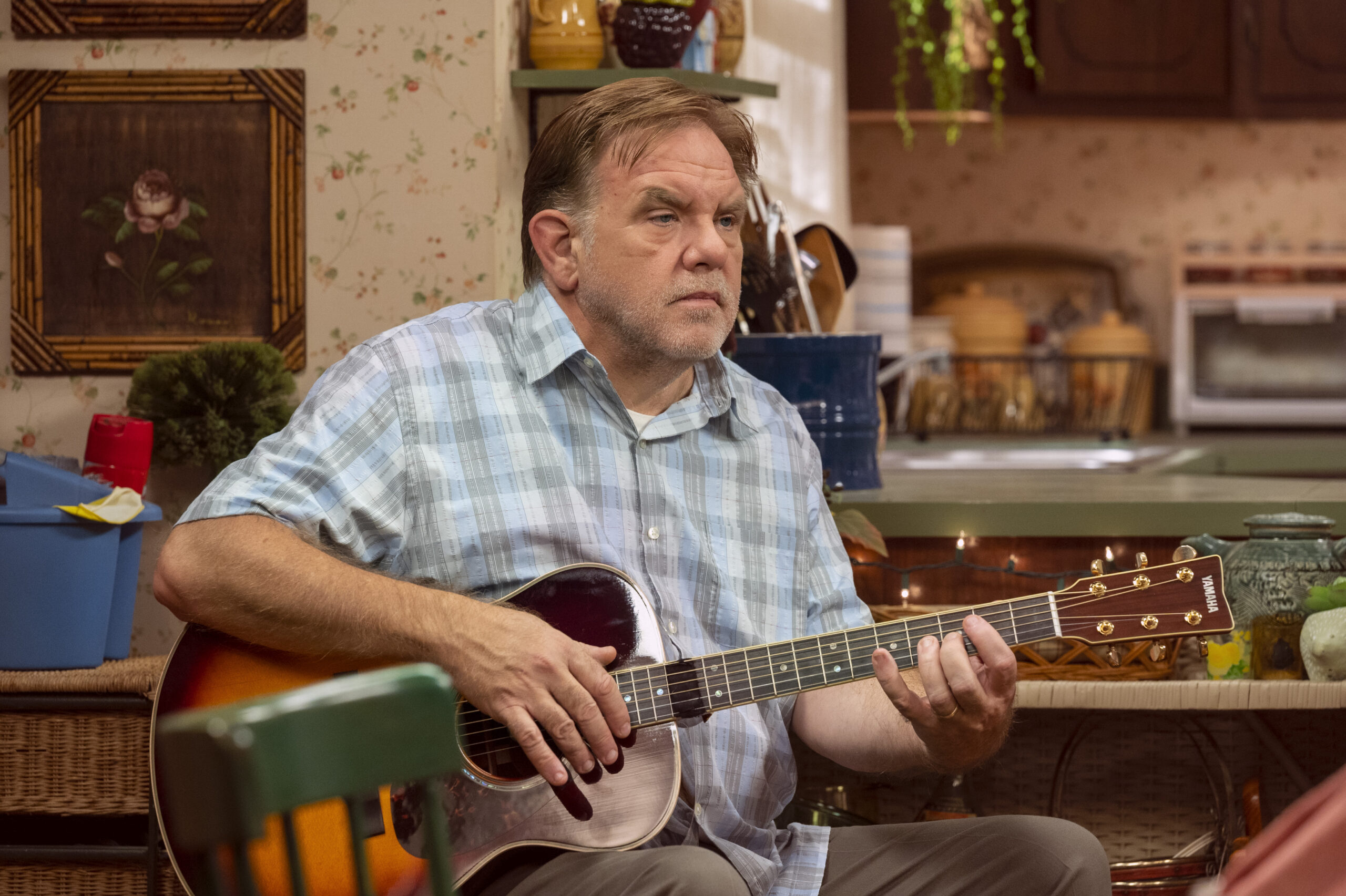 Kevin Can F*** Himself - Season 1, Episode 1