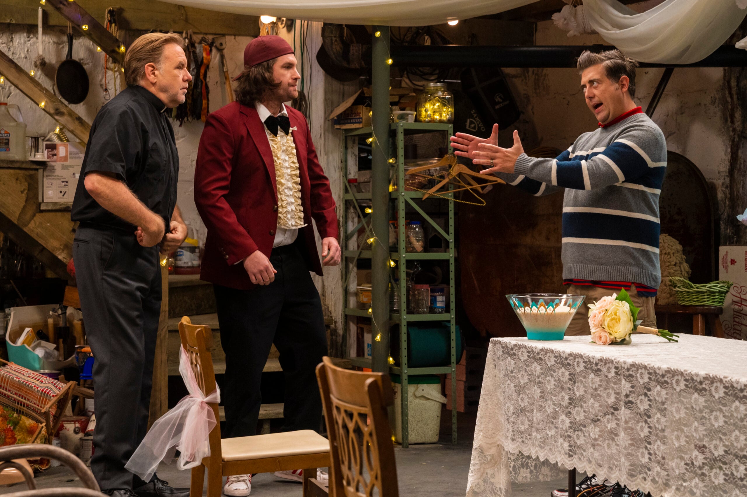 Kevin Can F*** Himself - Season 1 Episode 4