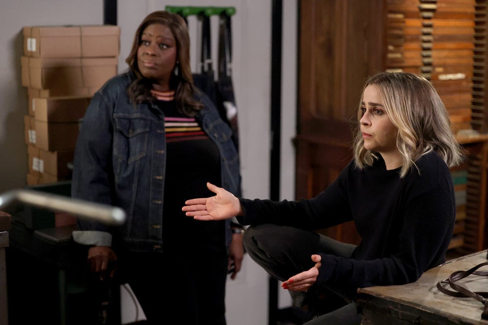 Good Girls - Season 4 Episode 10 - Strong Hearts Strong Sales Preview — Good Girls Season 4 Episodes 10 and 11: Strong Hearts Strong Sales / Put It All On Two