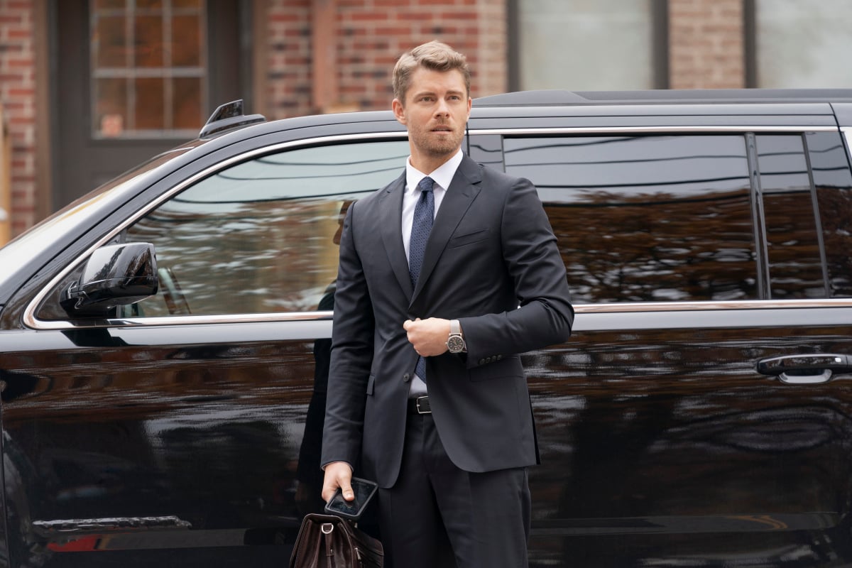 The Republic of Sarah Season 1 Episode 1, "Pilot"