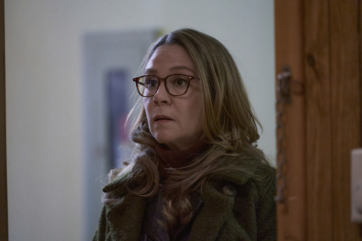 The Republic of Sarah Season 1 Episode 3, “The Lines Between Us”