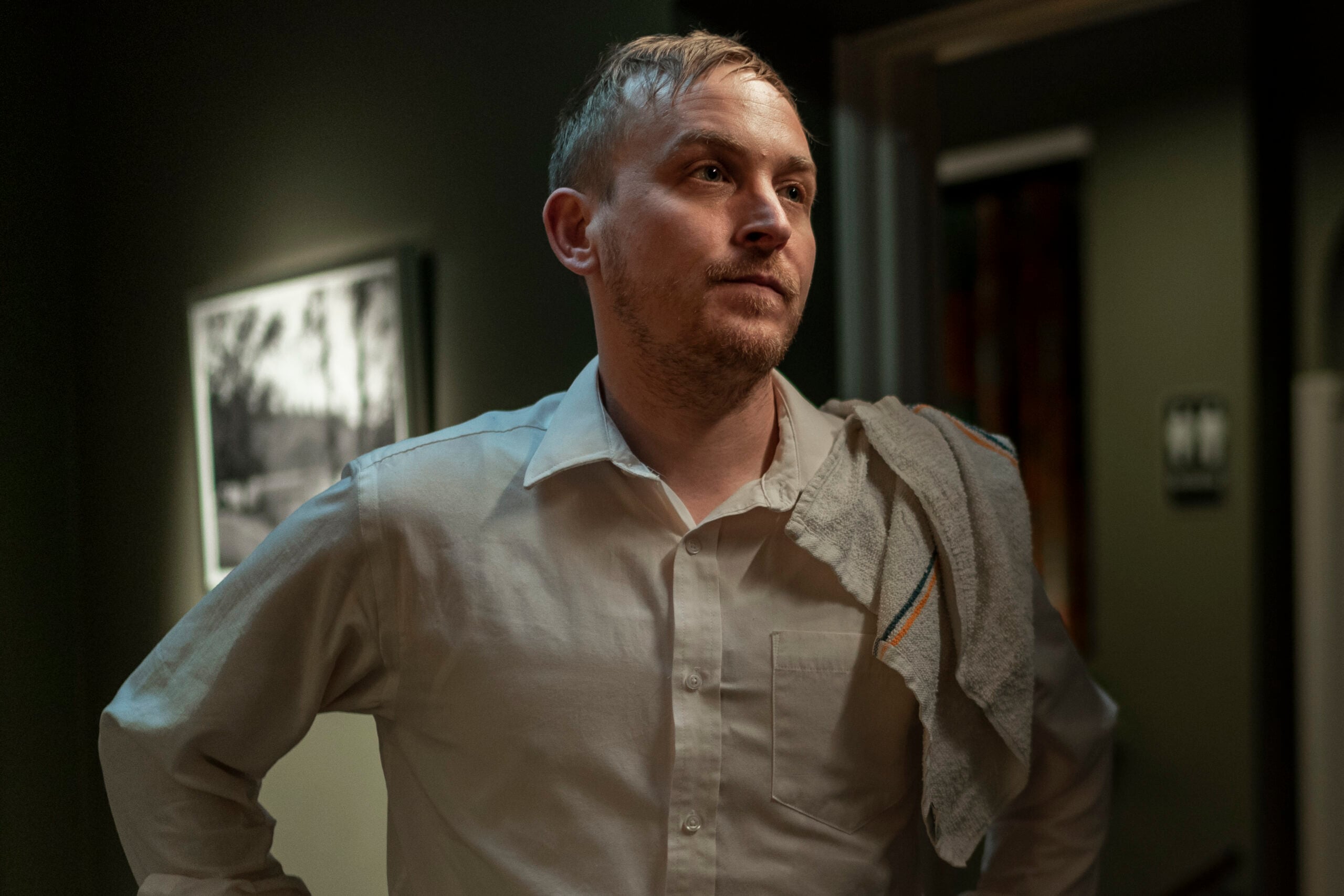 Kevin Can F*** Himself - Season 1 Episode 6