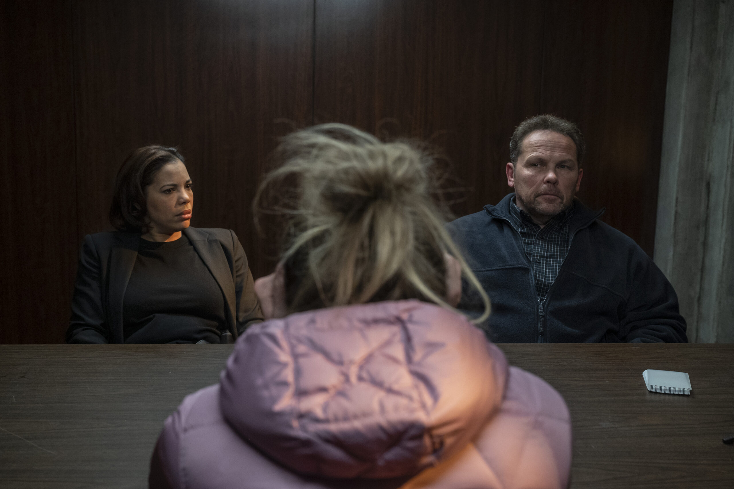 Kevin Can F*** Himself - Season 1 Episode 7 | Tell-Tale TV Kevin Can F*** Himself - Season 1 Episode 7