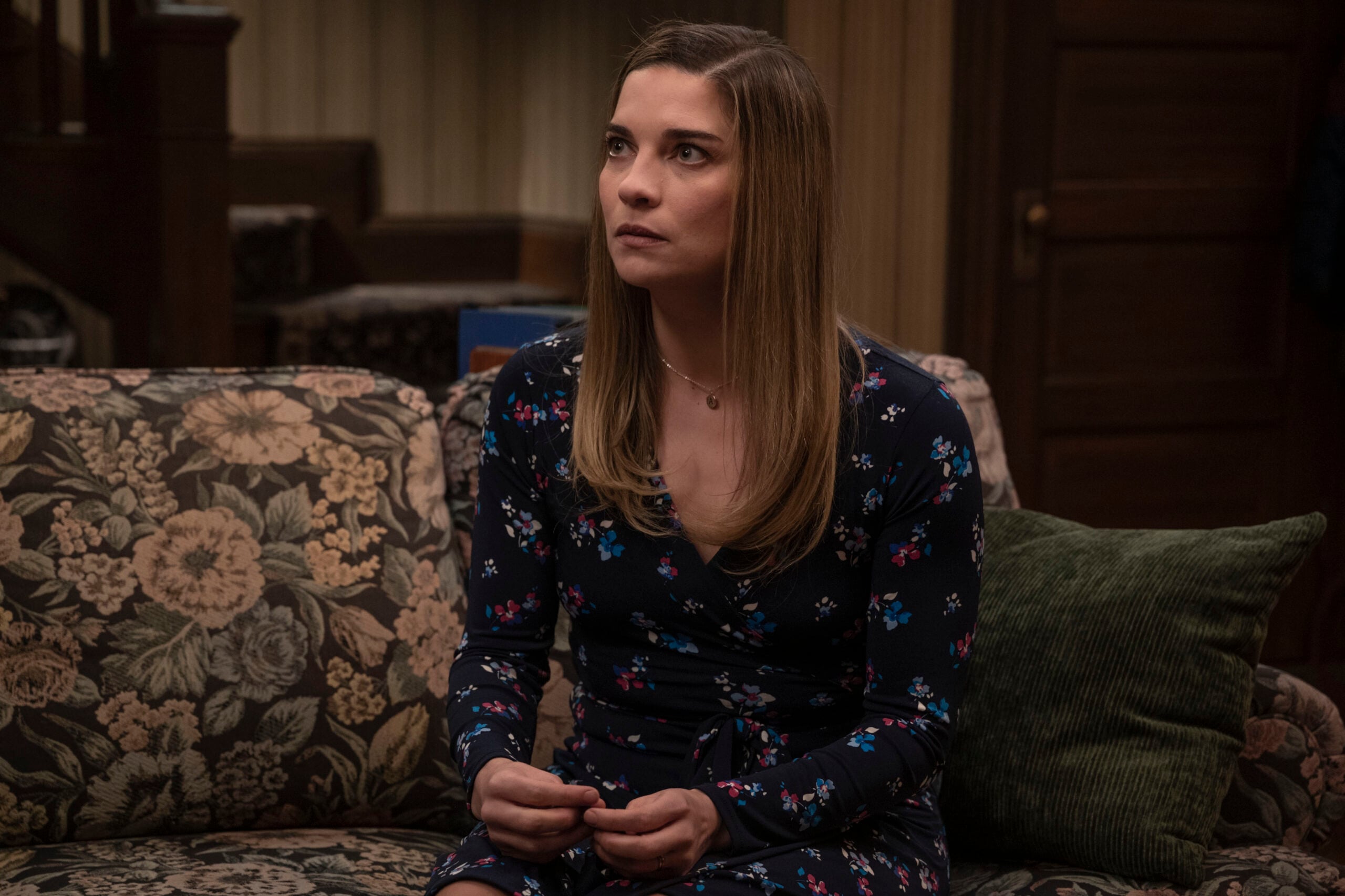 Kevin Can F*** Himself - Season 1 Episode 8